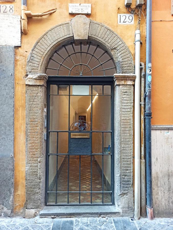 شقة روما  في Domus Pastini المظهر الخارجي الصورة